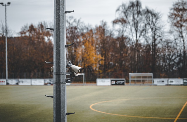 拉齊奧門將普羅維德爾絕地反擊!補時階段頭球破門助拉齊奧1-1絕平馬競!.