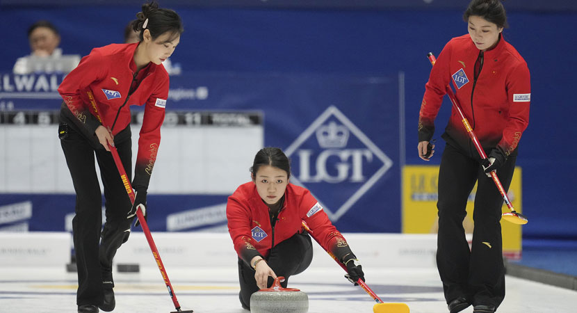 中国围棋名人战:芈昱廷达成四连冠.